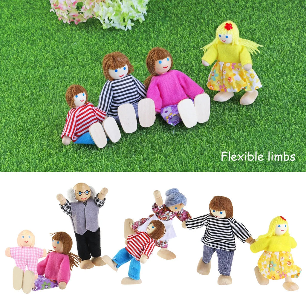 7 Pieces Wooden Dollhouse Family Figures P43799