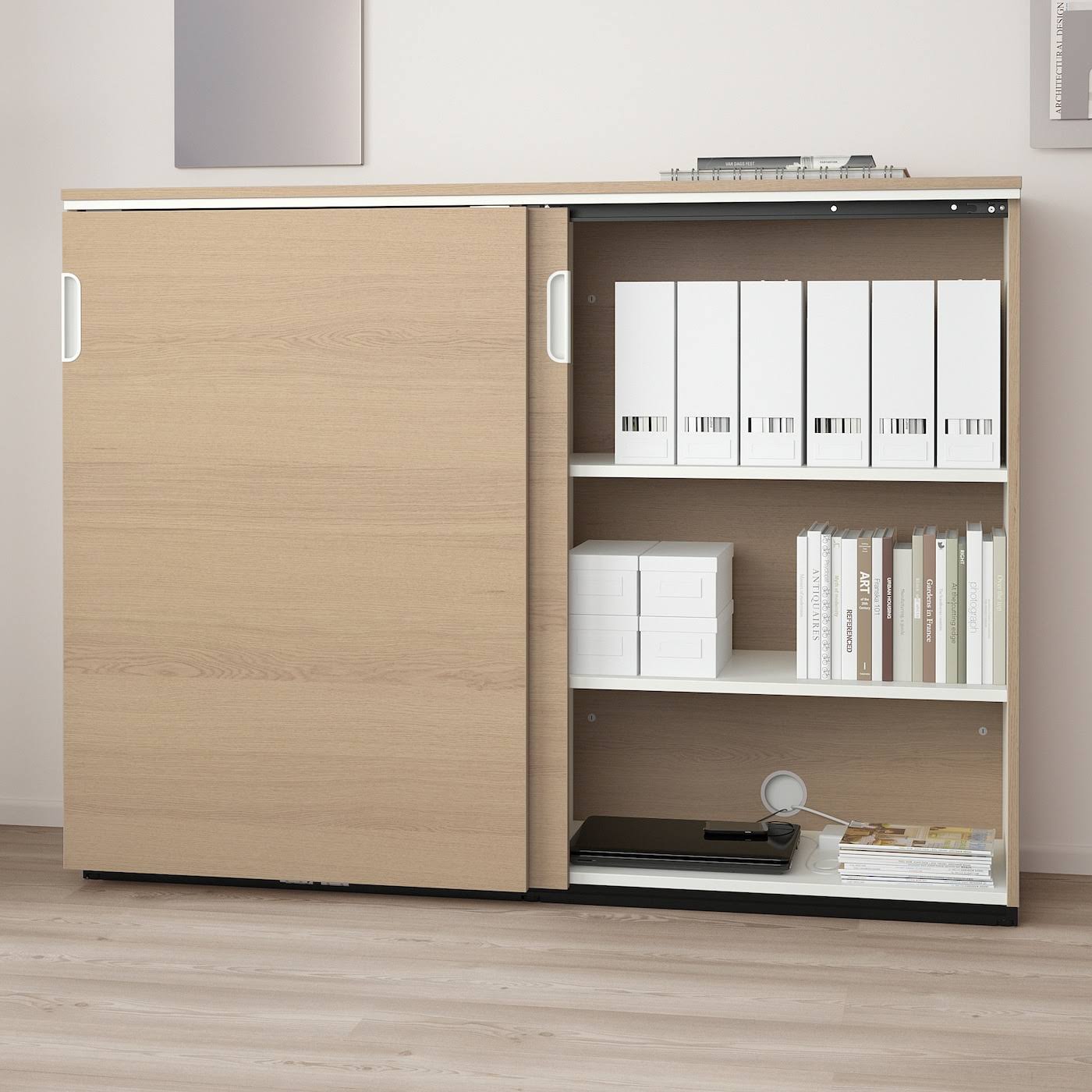 White Stained Oak Veneer Cabinet with Sliding Doors K4651