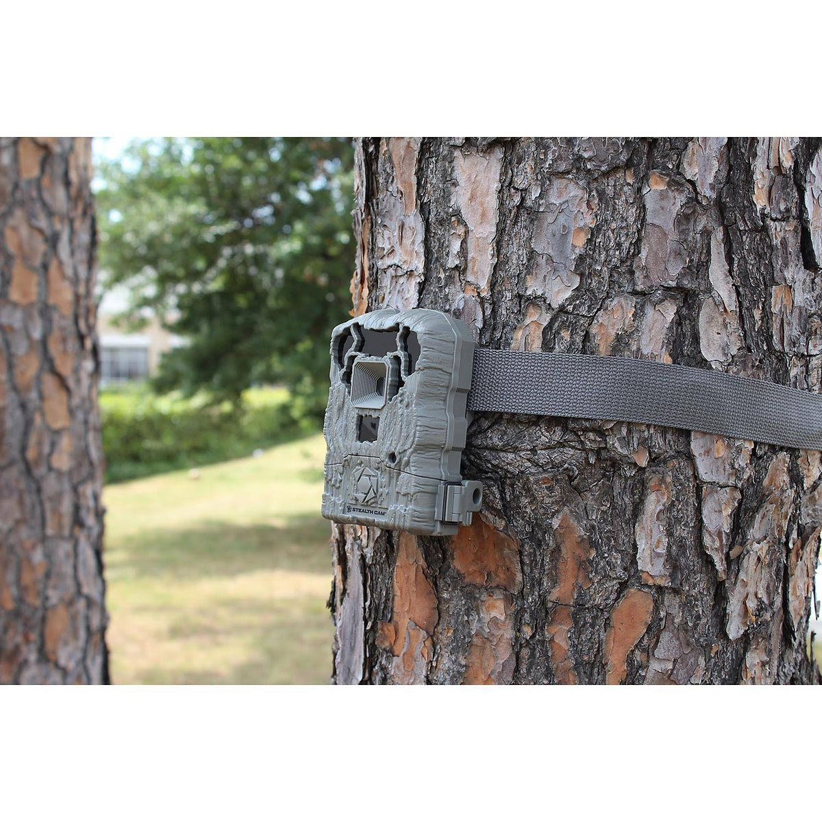 2-Pack Game Trail Camera with SD Card Reader K6896