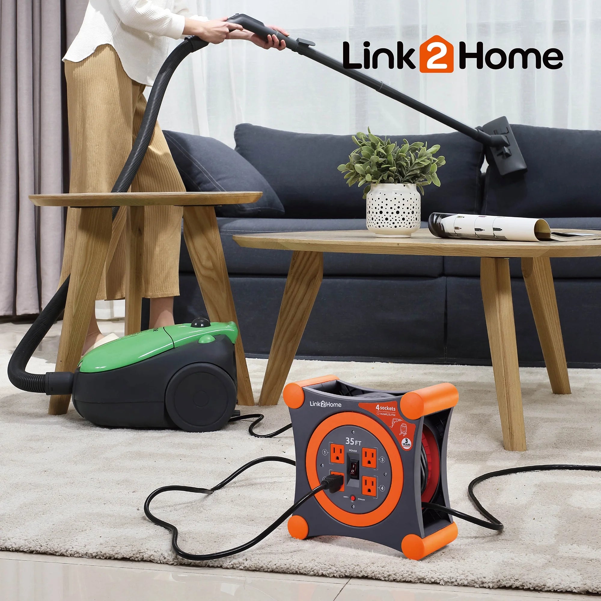 35 ft. Extension Cord 4 Power Outlets 14 AWG SJTW Cable I29547