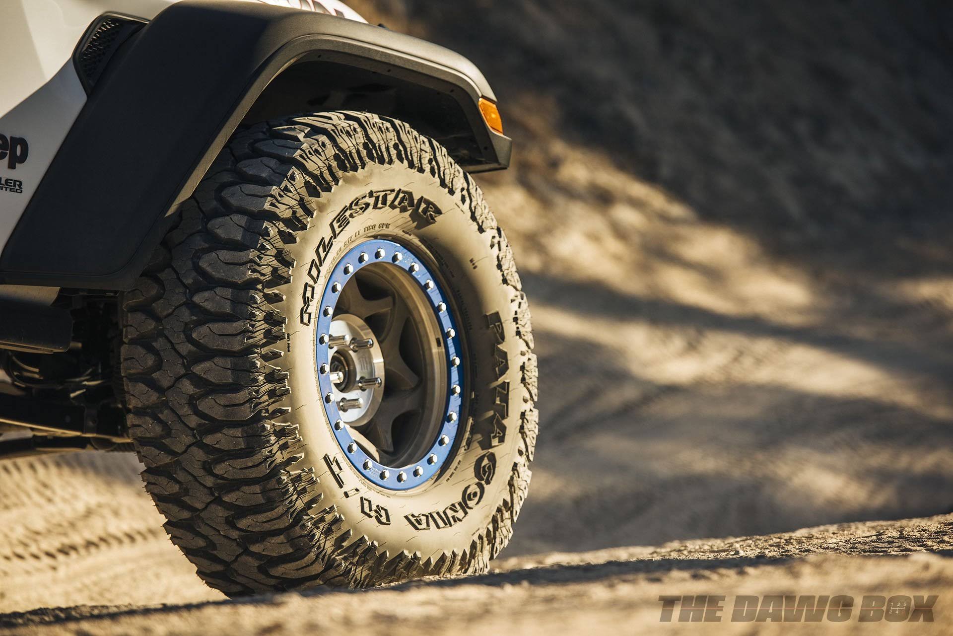LT315/70R17 Tire K429131