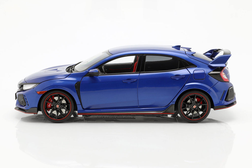 Blue 1:18 LCD Model Car Z130323