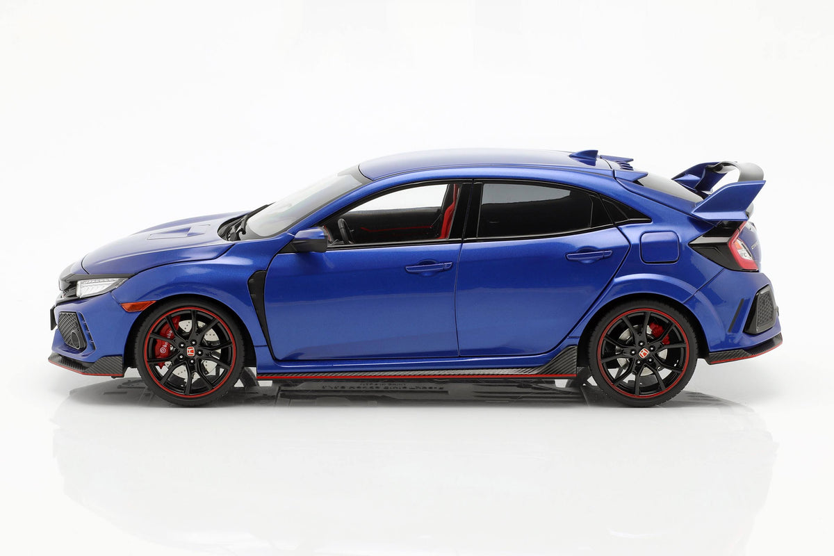 Blue 1:18 LCD Model Car Z130323