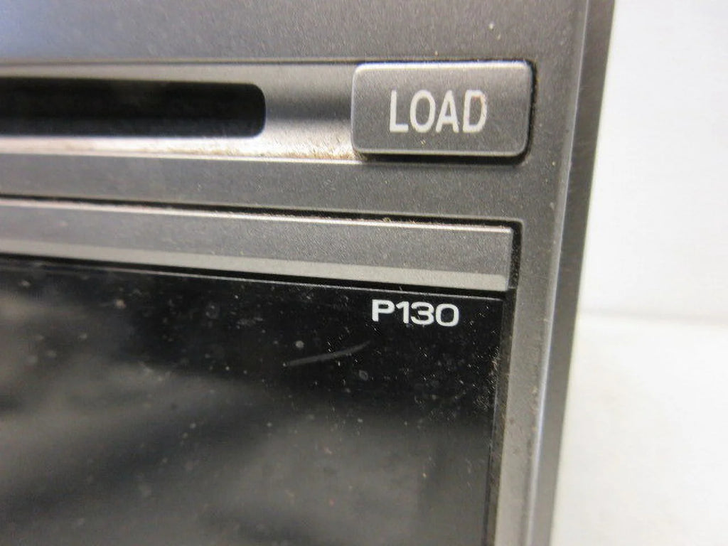 Pre-Owned Subaru Forester AM FM CD Radio Receiver R82087