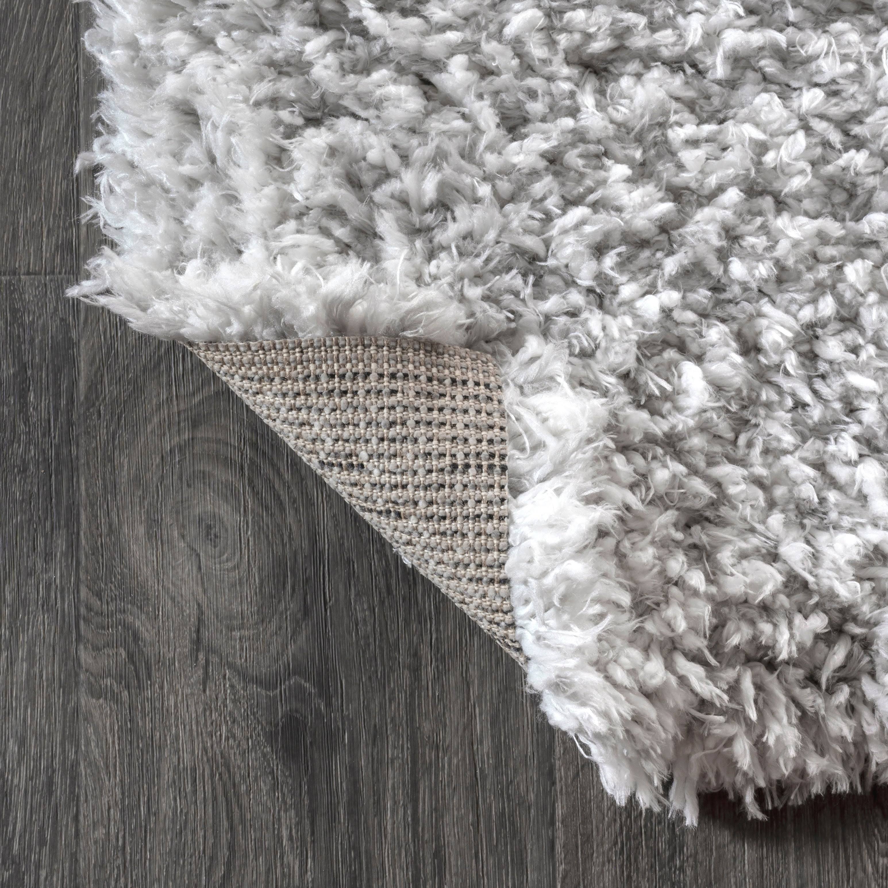 Gray Polyester Shag Runner K32115