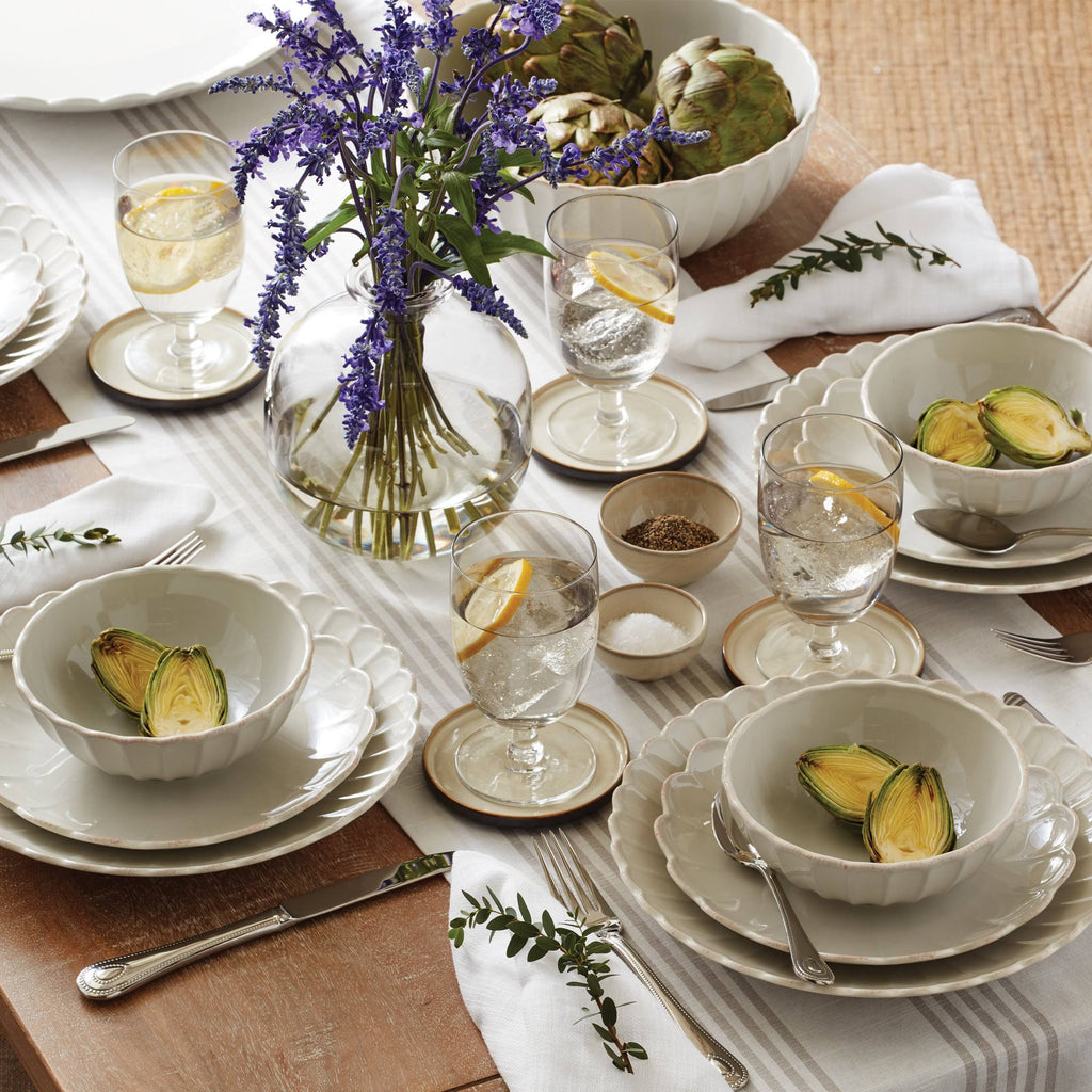French Perle Scallop 4-Piece Accent Plate Set J329