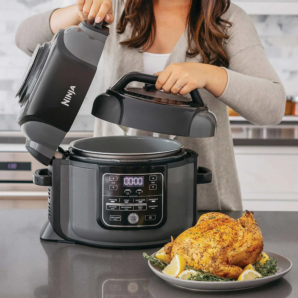 Restored Foodi Pressure Cooker with TenderCrisp And Dehydrator D17187