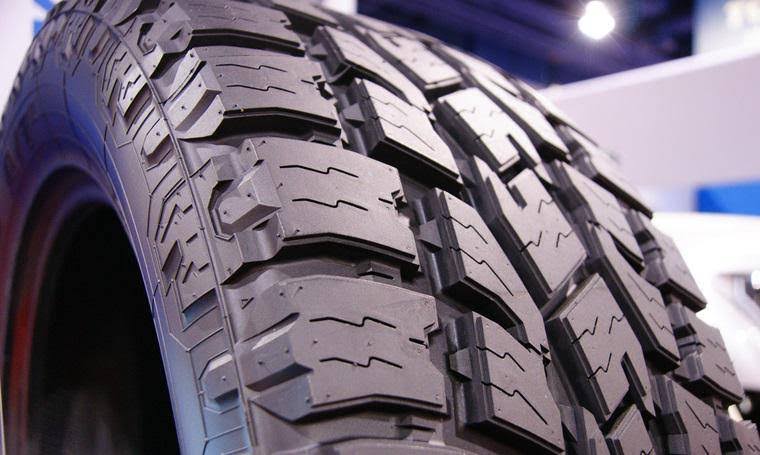 Toyo Open Country A/T II Tire P225/75R16 104S M465382
