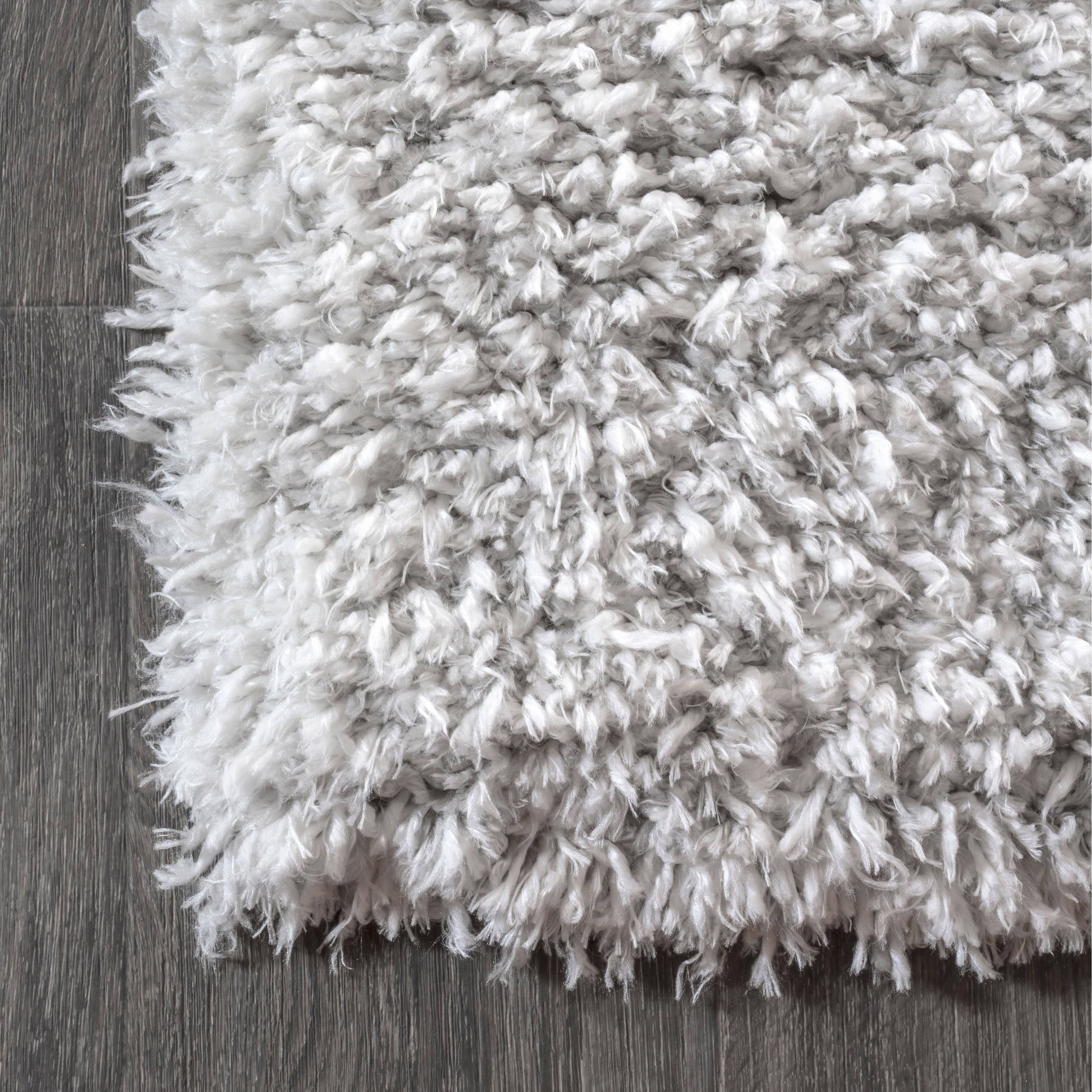 Gray Polyester Shag Runner K32115