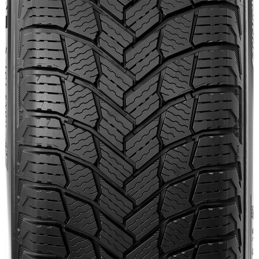 225/45R17 94H XL Winter Tire P2230
