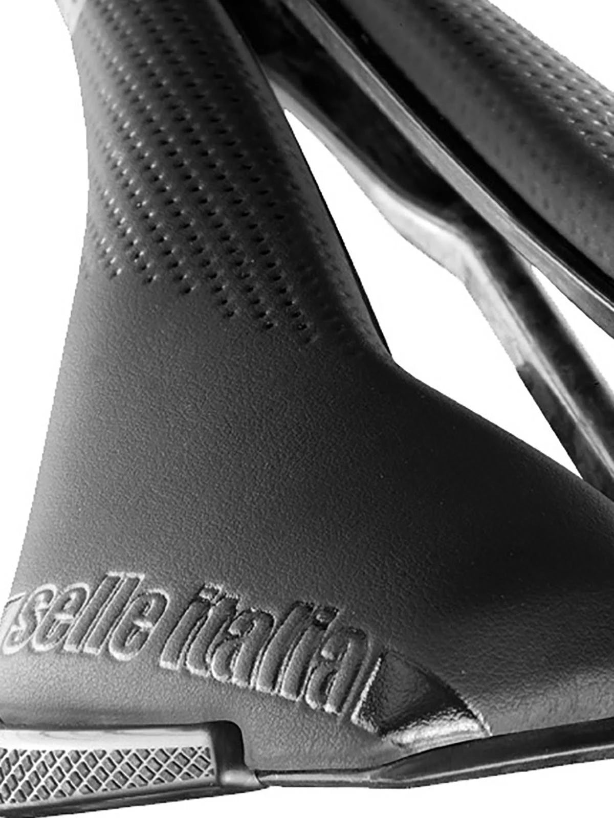 Black Carbonio Saddle X711900