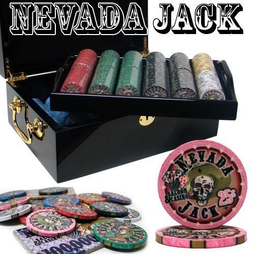 500ct. Ceramic Poker Chip Set in Black Mahogany Wood Case J768019